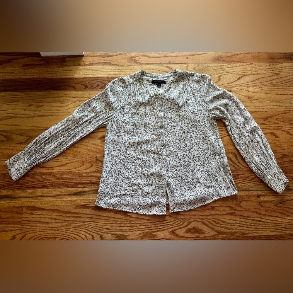 Banana Republic Animal Print Buttoned Blouse - XS